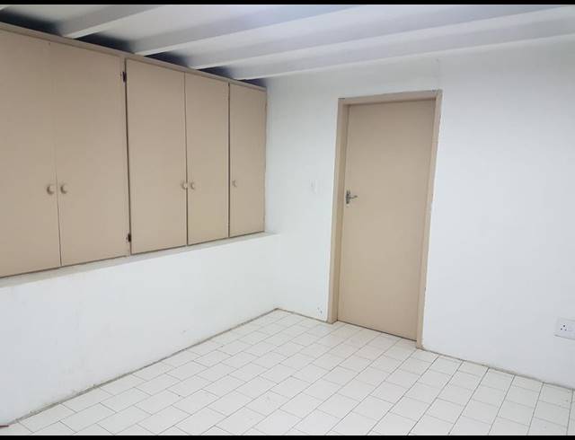 1 BEDROOM APARTMENT FOR SALE IN SYDENHAM